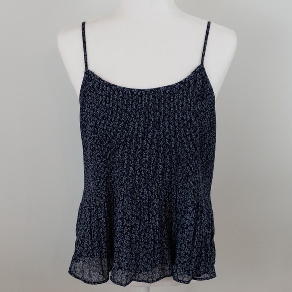 Abercrombie & Fitch Tops - Abercrombie & Fitch EUC Blue Flowered Tank Sz XS